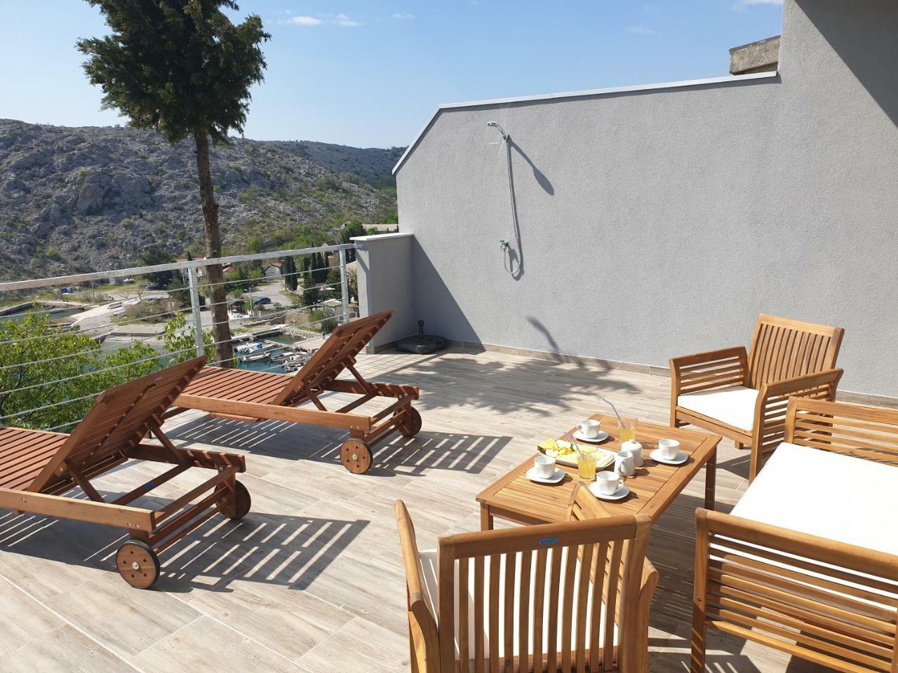Best View Apartments Чезарица Экстерьер фото