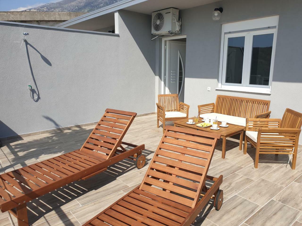 Best View Apartments Чезарица Экстерьер фото