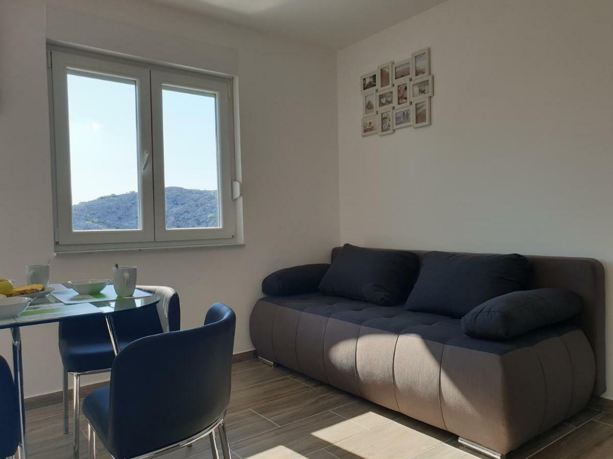 Best View Apartments Чезарица Экстерьер фото