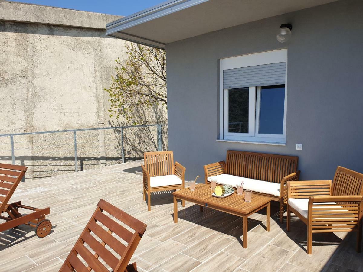 Best View Apartments Чезарица Экстерьер фото